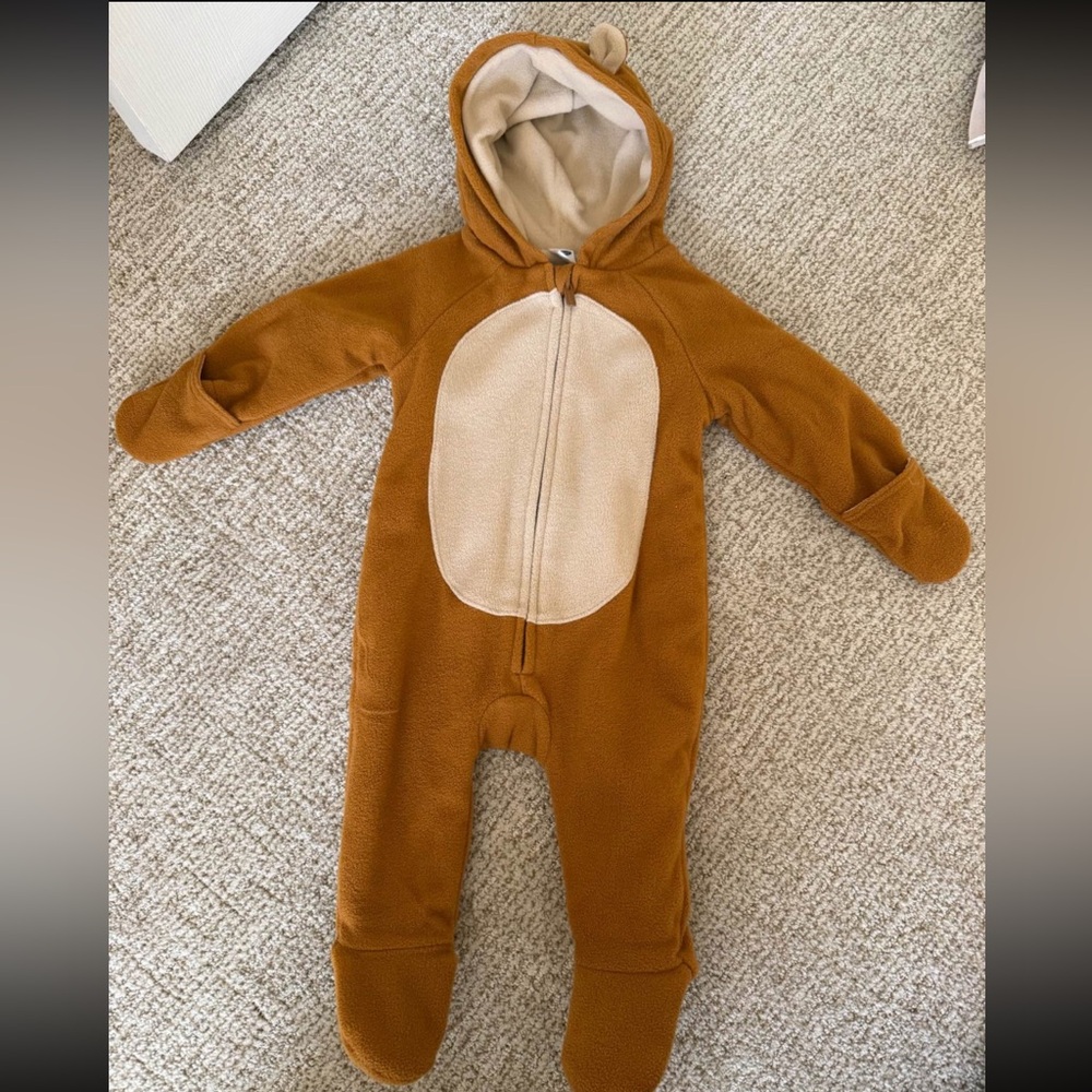 Old Navy Fleece Bear Bunting